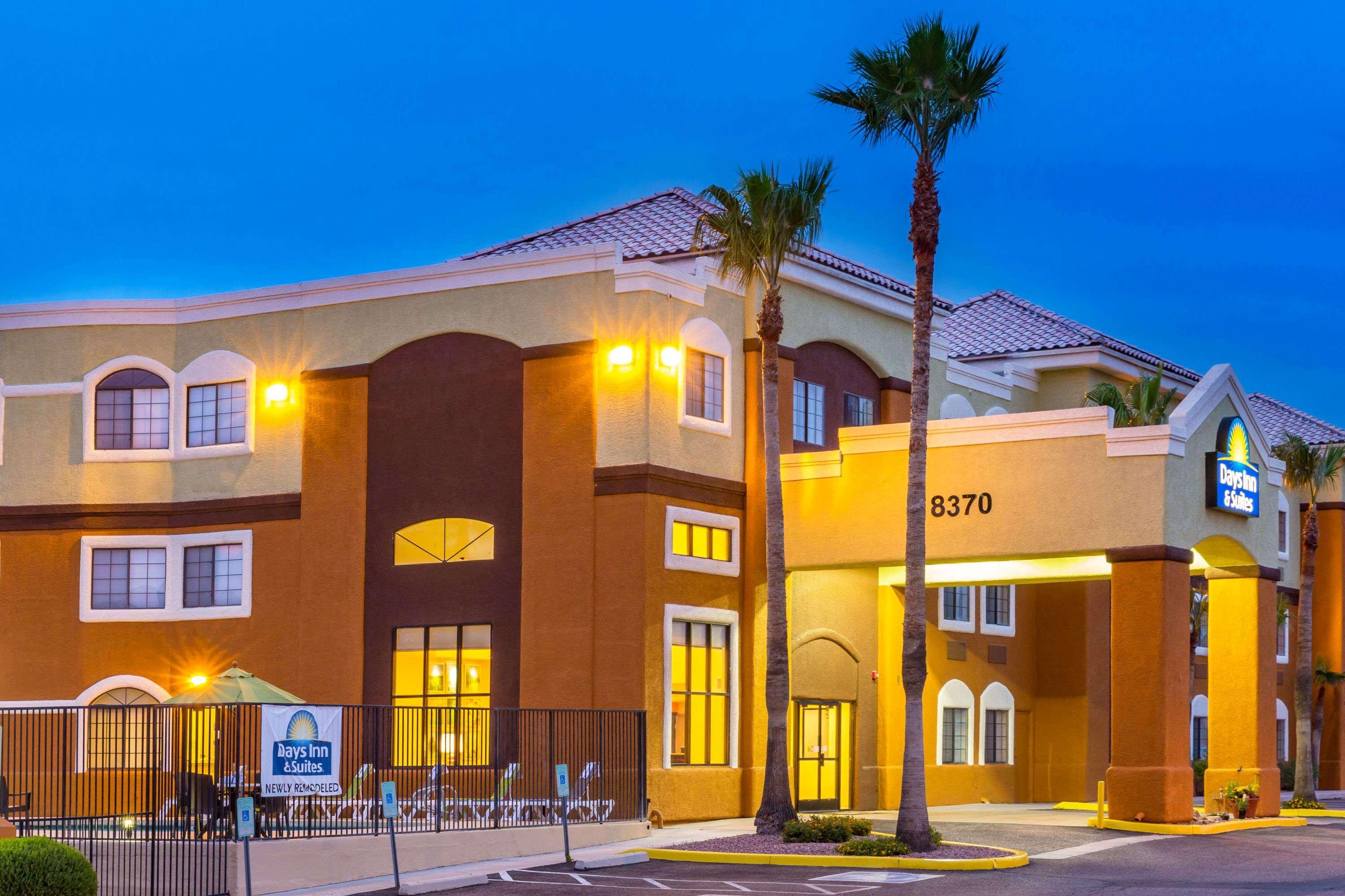 Days Inn & Suites By Wyndham Tucson/Marana Екстер'єр фото
