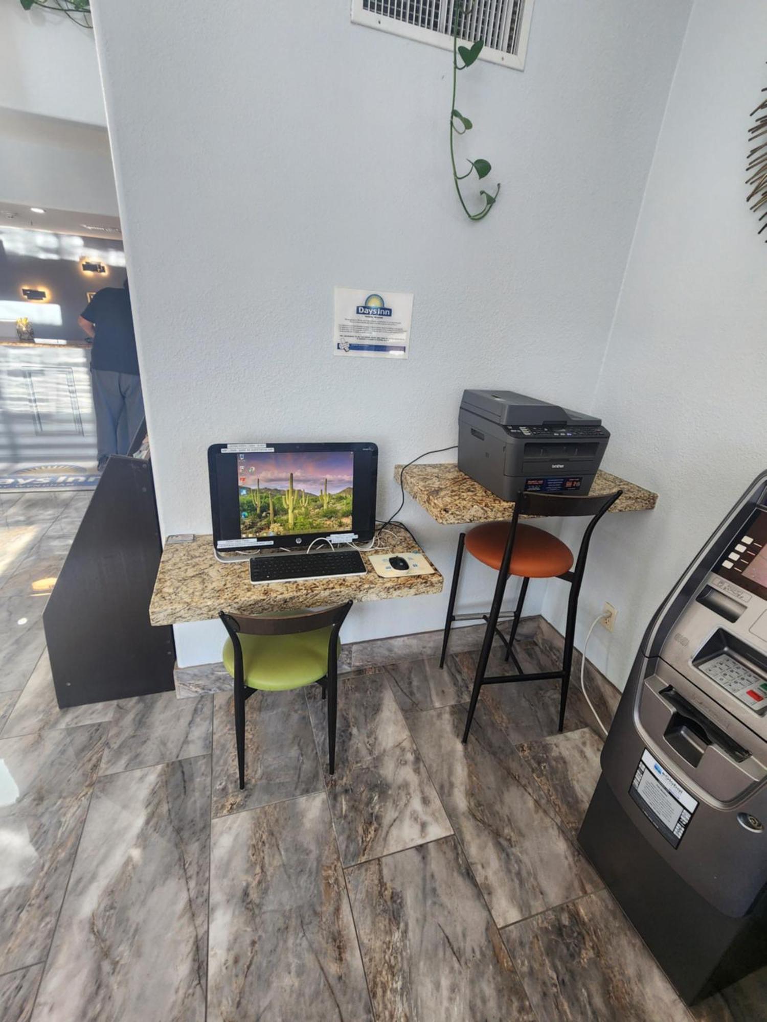 Days Inn & Suites By Wyndham Tucson/Marana Екстер'єр фото
