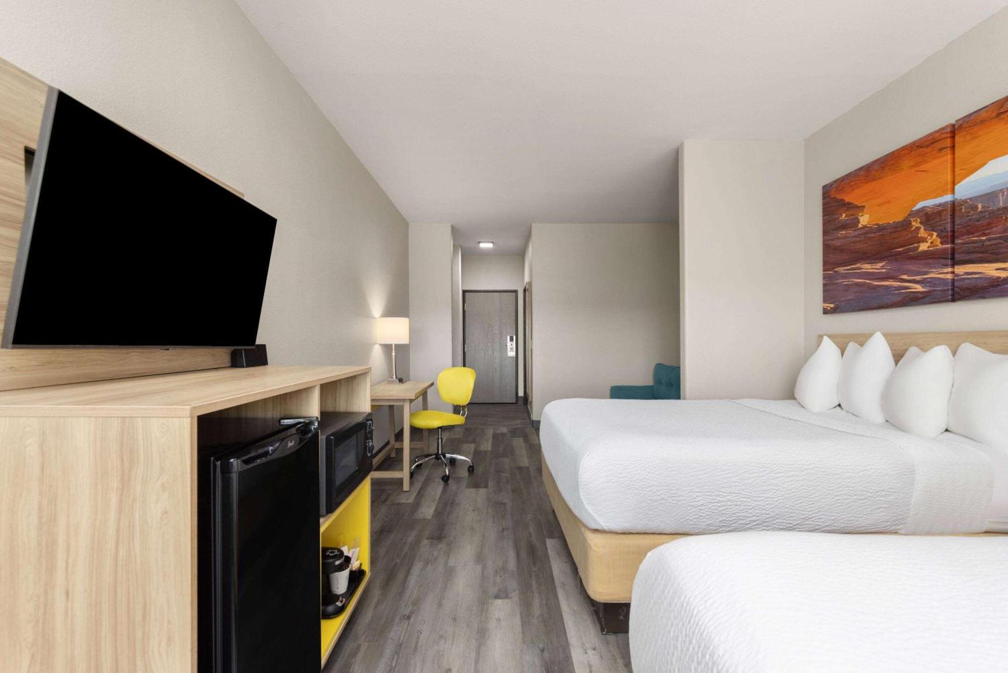 Days Inn & Suites By Wyndham Tucson/Marana Екстер'єр фото