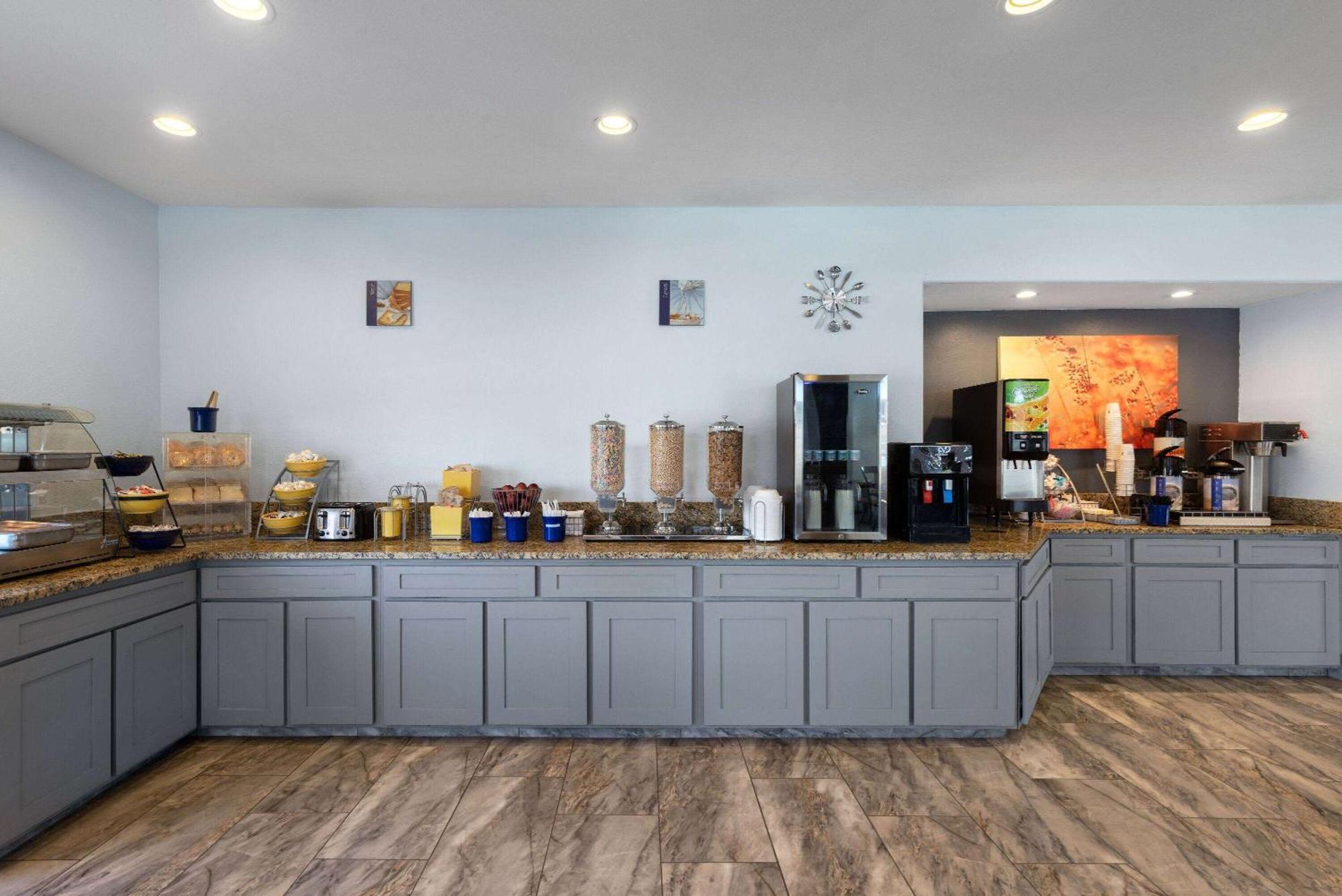 Days Inn & Suites By Wyndham Tucson/Marana Екстер'єр фото