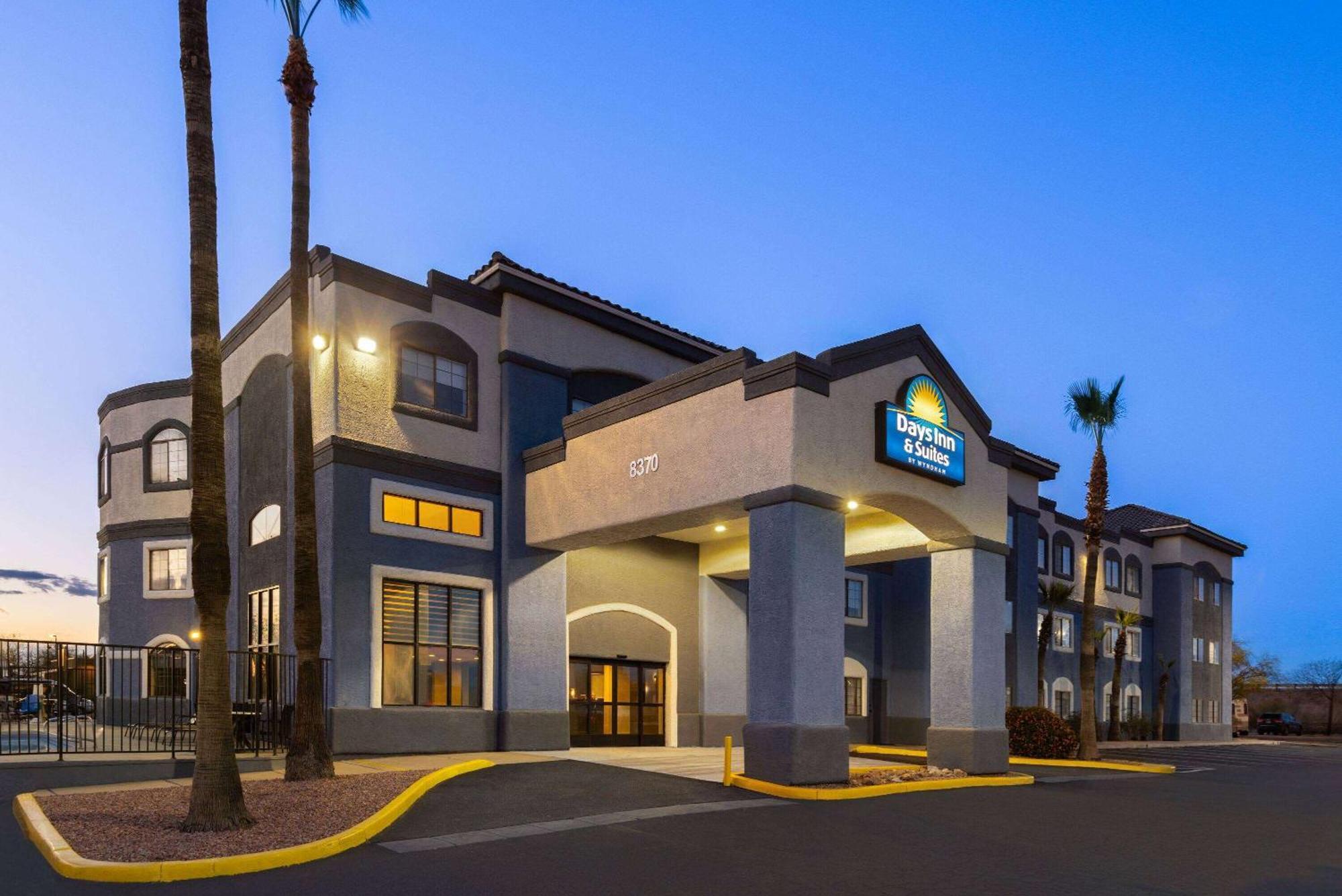 Days Inn & Suites By Wyndham Tucson/Marana Екстер'єр фото