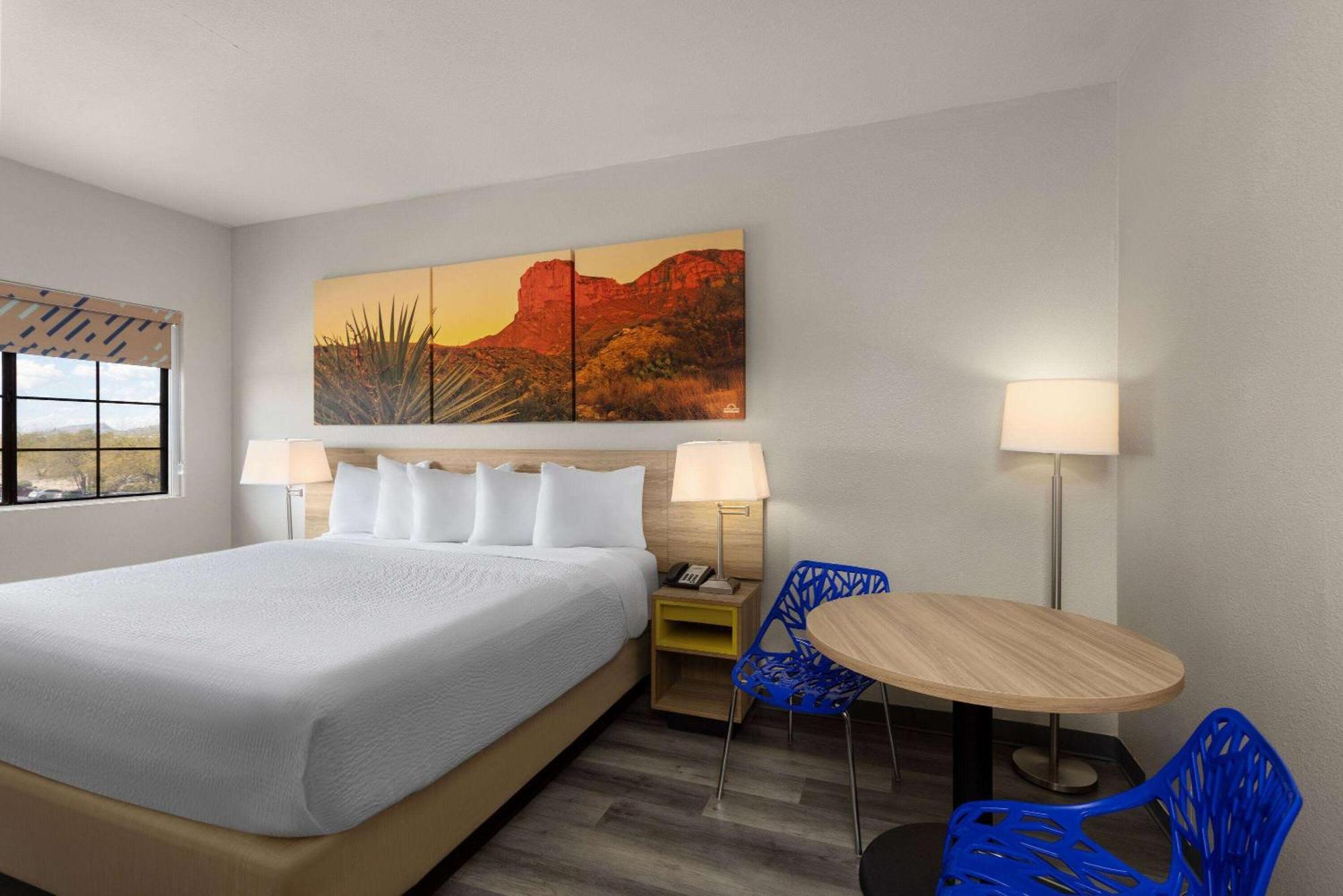 Days Inn & Suites By Wyndham Tucson/Marana Екстер'єр фото